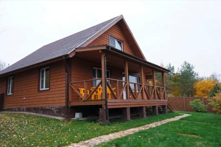 Прекрасный коттедж и баня на берегу озера Донцо