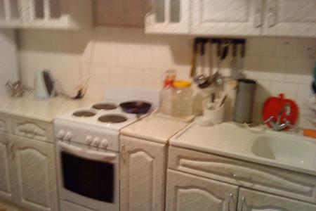 сдам посуточно 3-х корабельная31..встреча с аэропорта 450