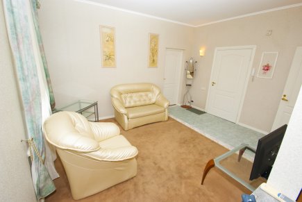 2-комнатная комфортабельная квартира в центре