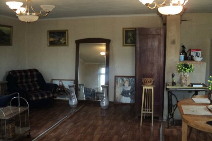 Дом в Чайковичах,НА БЕРЕГУ ОЗЕРА,шикарное место,напротив сосновый бор.