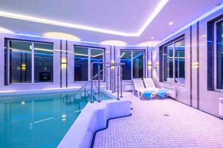 6-к. дом, 260 м²