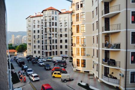 Сдается новая 1-комнатная квартира 48м2 около моря