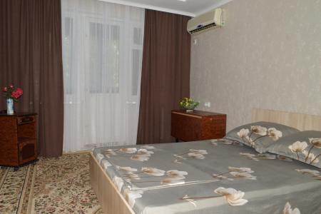 1 к. квартира в 5 мкр по Карла Маркса недалеко от Космопарка