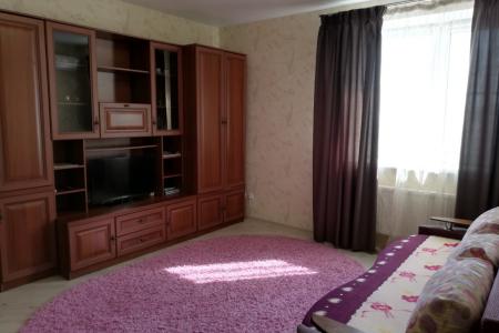 1ком квартира рядом с Европейским рынком