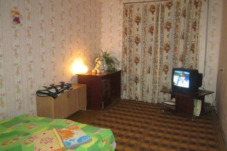 Двухкомнатная квартира [много спальных мест]