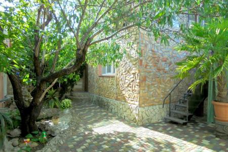 Домик для семейного отдыха на 2-4 человека в Феодосии.