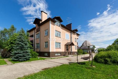 Коттедж на 100 человек