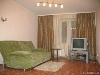 1~ком кв в Комарово с евроремонтом/.мебелью/техникой посуточно