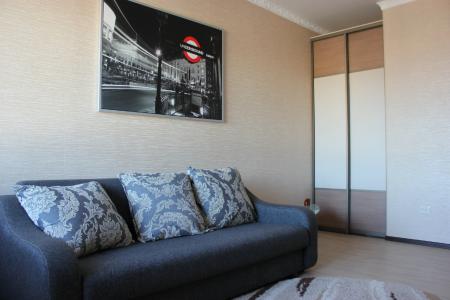 Двухкомнатная квартира в новом доме посуточно