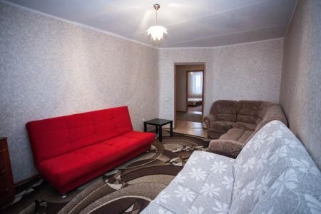 Комфортная 1-х комн.кв за ТЦ Великан