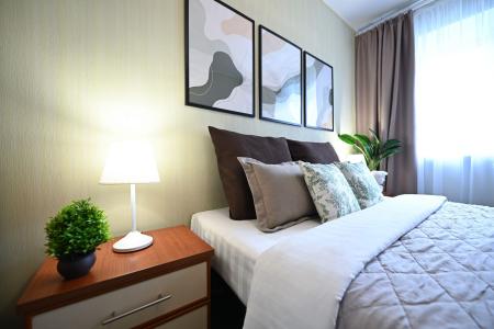 Комфортная просторная евроквартира с качественным ремонтом в тихом дворе рядом с Площадью Революции