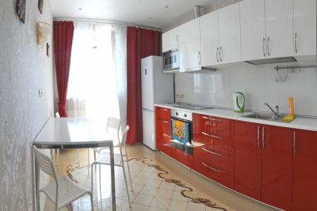 Сдаю квартиру Стасова, 166