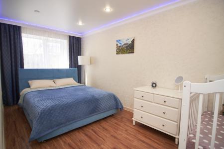 уютная квартира с тремя раздельными комнатами