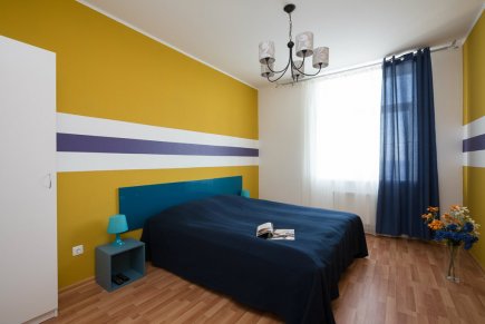 "Этажи" - двухкомнатная, 8 марта, 188. Автовокзал.