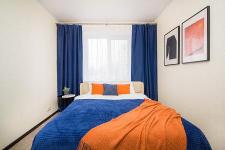 4-комнатная Синий Терракот Степная 27/2