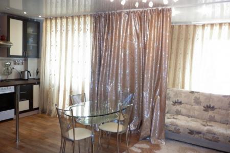 Уютная 3-к квартира, 80 м², 3/5 эт. в центре