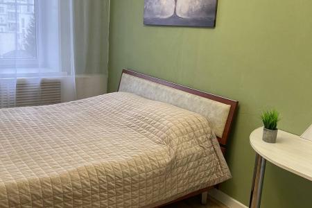 С видом на Кремль и Волгу