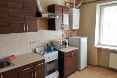 Благоустроенная квартира на ул.Целиноградская