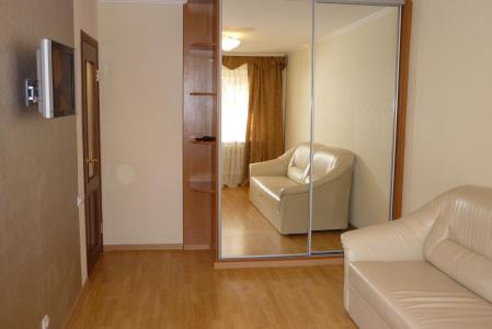 2-ком квартира посуточно в Омске