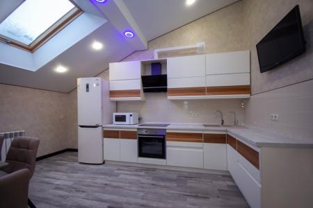 Студия с джакузи № 9