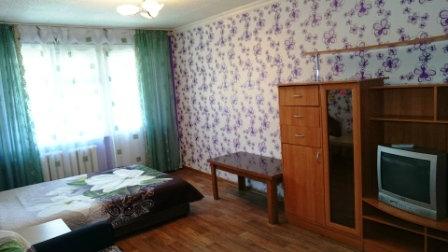 Однокомнатная на ул. Батурина возле ТЦ "Опитима"