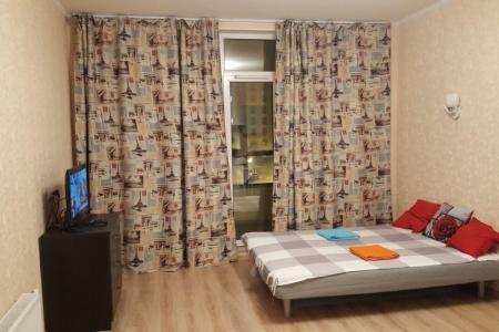 Уютная, светлая, чистая, тёплая студия возле метро