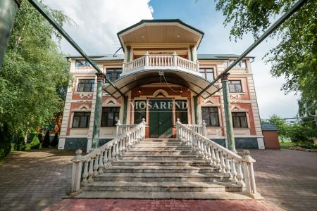 Особняк на 60 человек