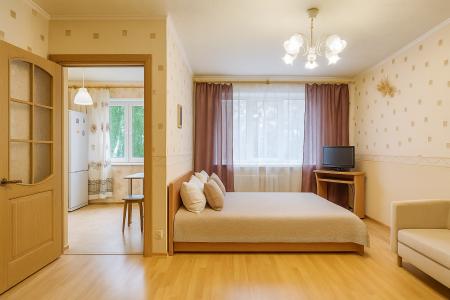 Уютная 1-комнатная квартира до 4 гостей рядом с парками