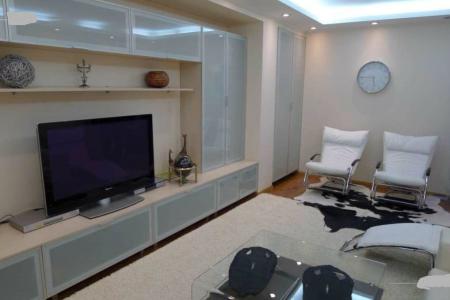 Предлагаем Вам 2-ком. квартиру на СУТКИ, НЕДЕЛИ, МЕСЯЦ. Расположена в Центральный район, ул. Гва