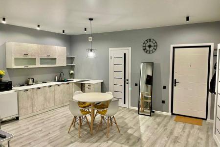 Квартира на сутки Пр.Победы 96е