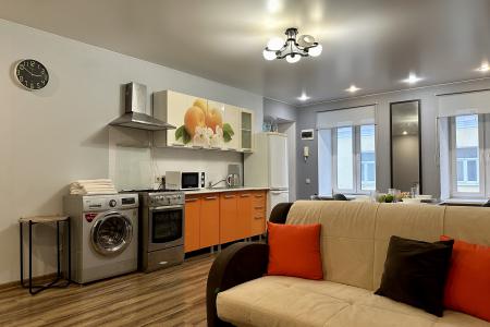 Трех комнатная с двумя раздельными спальнями