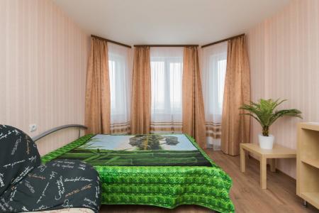 квартира на сутки, часы,  недели, возле ярмарки, жд вокзала, фок, 7 небо, близко центр города