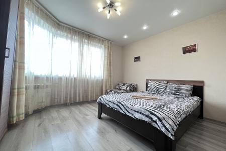 Студия на Хрустальной