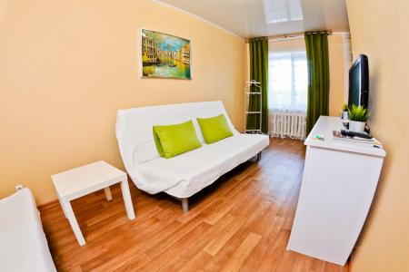 Квартира-студия напротив ТРК Иремель с WIFI интернетом!