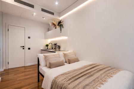 Панорамная студия в Москва-Сити с видом на башни и город