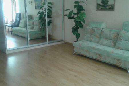 Сдаю посуточно 1-комнатную квартиру