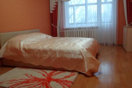 1-комнатная квартира на ул.Баклановский проспект