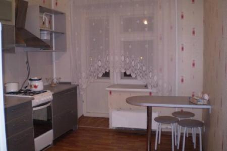 Квартира на Пешехонова сдается посуточно