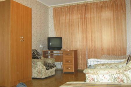 Сдаю квартиру в Луге на ул. Победы, посуточно