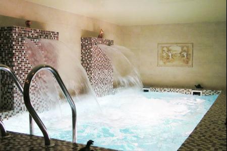 Коттедж от собственника с беседкой