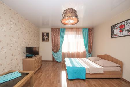 1-я.квартира с качественным ремонтом в новом р-оне где есть практически все.