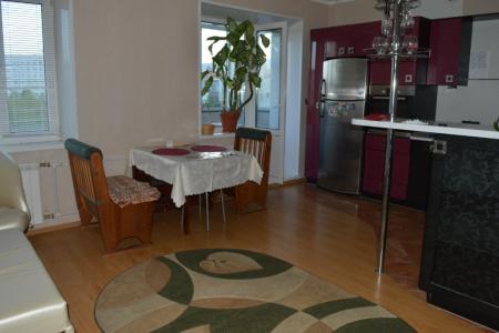 Трехкомнатная квартира с евроремонтом