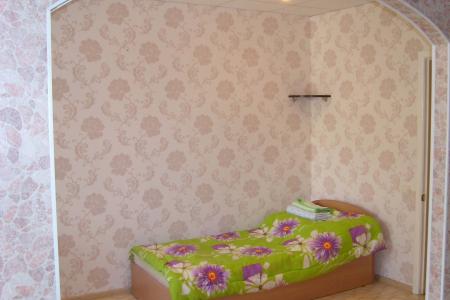 Сдам 3-к квартиру, Центр, сессия, командировка