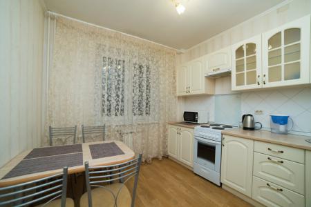 Двухкомнатная квартира возле Медицинской Академии