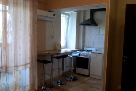 1 комнатная квартира рядом академия МВД