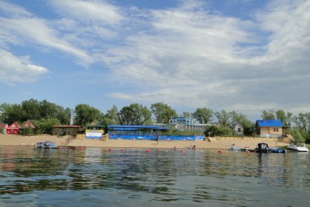 Турбаза на острове Проран Дебаркадер