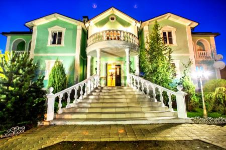 Элитный коттедж в Крёкшино по Киевскому/Минскому шоссе без комиссии. До 60 человек