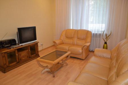 1 Комнатная квартира, пр-т Ленина 10