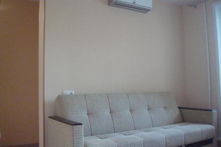 Однокомнатная квартира по пр. Победы 107/1, рядом ОГУ