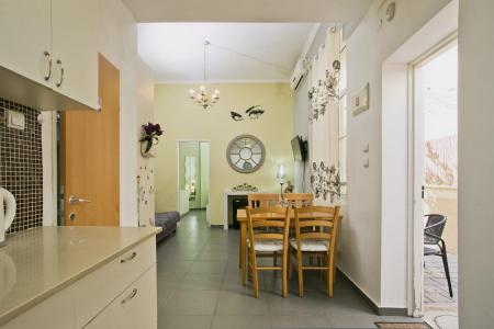 2 комнатная на Рав Кук